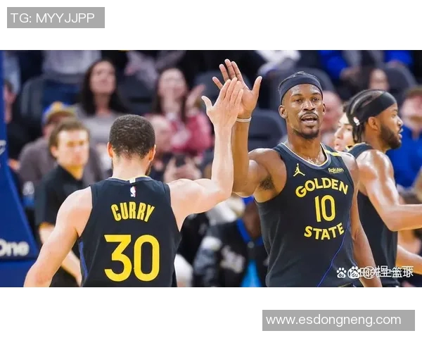 热火勇士对决现转折:吉米·巴特勒伤退,穆迪高效表现助勇士逆转取胜,德文·布克空砍38分 热火勇士对决现转折:吉米·巴特勒伤退,穆迪高效表现助勇士逆转取胜,德文·布克空砍38分