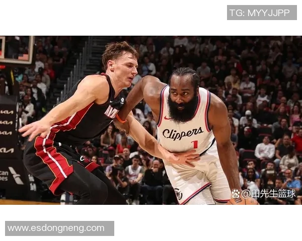 快船背靠背比赛仍重用锋线老将，球队用人策略陷入混乱？